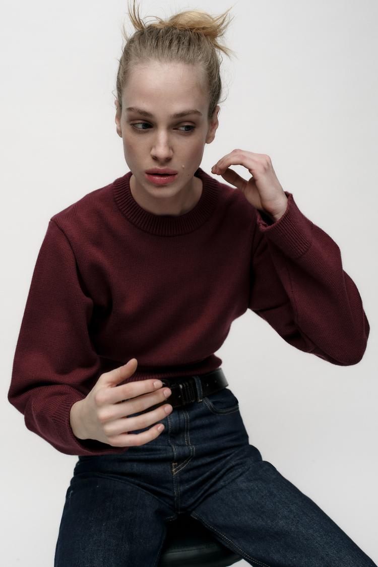 Cropped Knit Sweater with Wide Sleeves