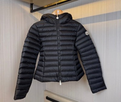 MONCLER IGE JACKET BLACK / WHITE